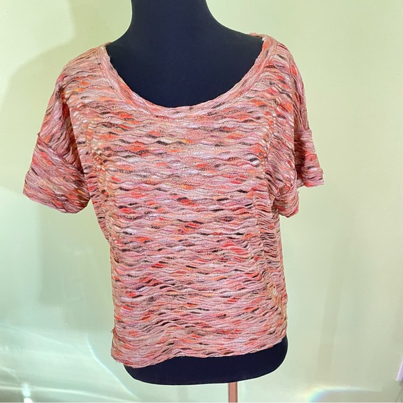 FREE PEOPLE MULTICOLORED TEXTURED SHORT SLEEVE TOP SHIRT SIZE SMALL - Picture 1 of 7
